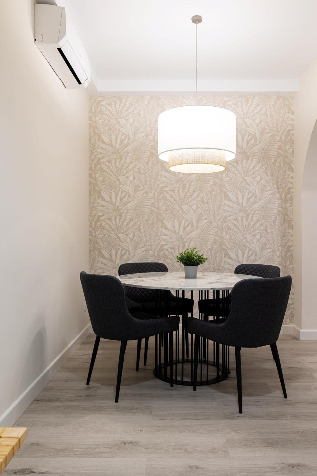 Cozy Apartment In The Heart Of Malaga Zewnętrze zdjęcie